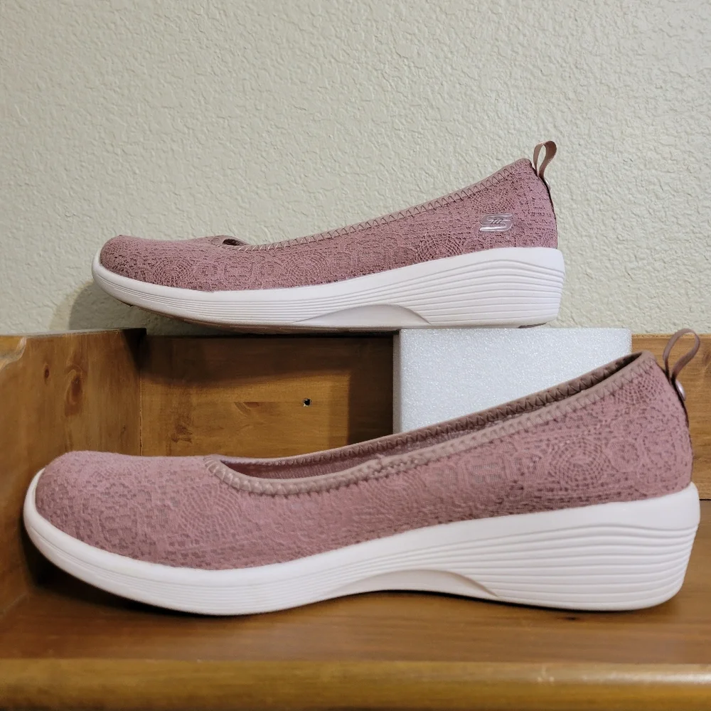 Skechers Lace Knit Arya Airy Days Shoes SIZE 8 fit small Dusty Rose LIKE NEW - Picture 4 of 6
